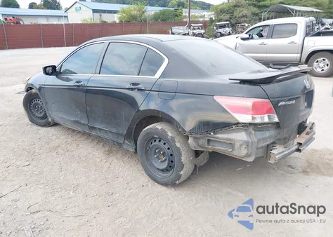 2010 Honda Accord 2.4 Lx z USA, uszkodzony, nr VIN 1HGCP2F34AA153354